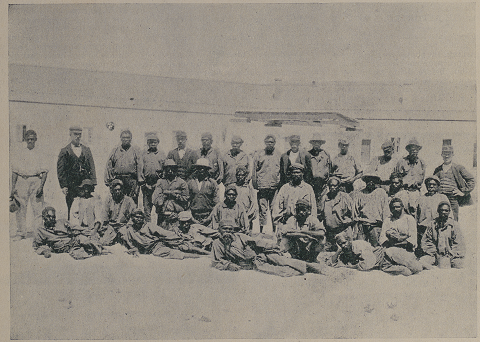 Group of unidentified prisoners on Wadjemup, 1901.